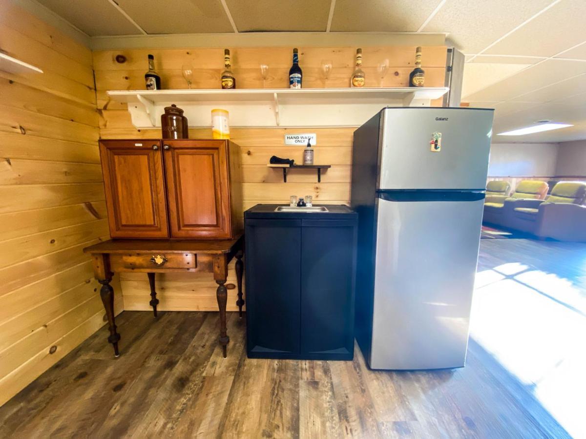Modern Rustic Countryside Downstairs Guesthouse Sevierville Ngoại thất bức ảnh
